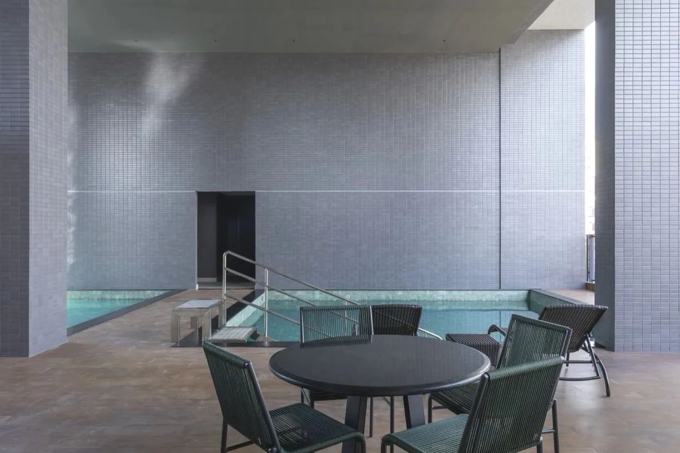 Piscina do Edifício Solaz Smart Living